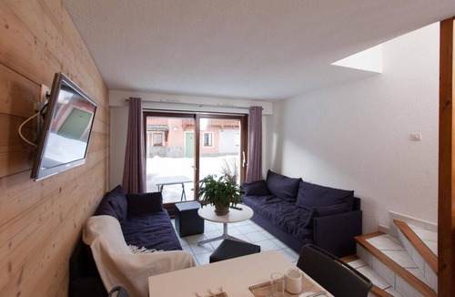 La Salle-les-Alpes Ski Chalet | Chalet, terrace, parking, tv, 61m², Serre Chevalier