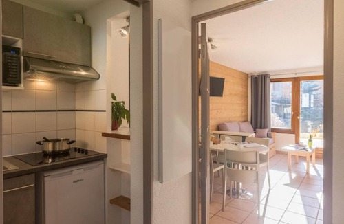 La Salle-les-Alpes Ski Chalet | Chalet, terrace, parking, tv, 43m², Serre Chevalier