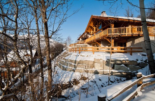 La Salle-les-Alpes Ski Chalet | Chalet Wanaka, charm and prestige with sauna and beautiful mountain view