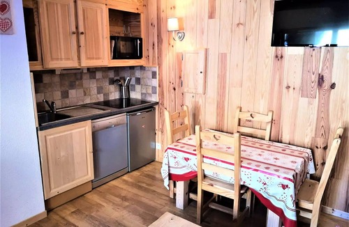 La Joue du Loup Apartment | Chalets D'aurouze - Duplex 2 rooms 4 people, Les chalets d'Aurouze