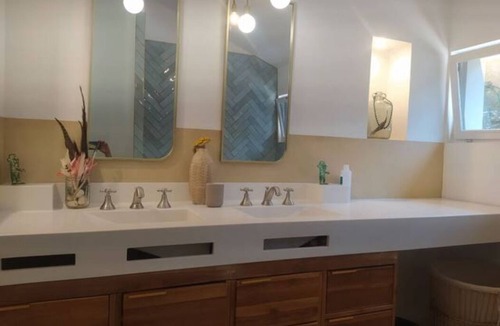 Quartier des Espesses Bed & Breakfast | Chambre Bohème Dans Villa Avec Piscine et Jardin Paysagé,