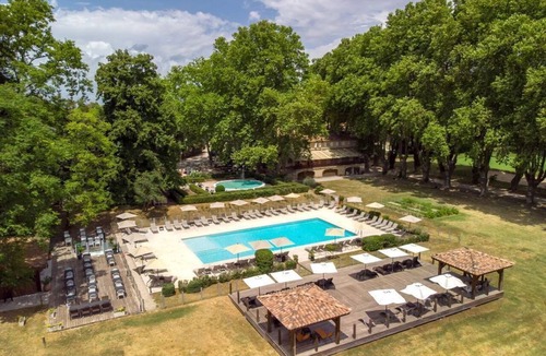 Pont Royal Apartment | Chambre provençale au cœur d'un domaine