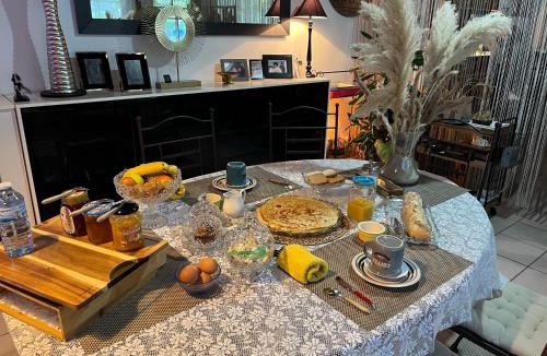 Roquemaure Bed & Breakfast | Chambres Hôtes chez Chris