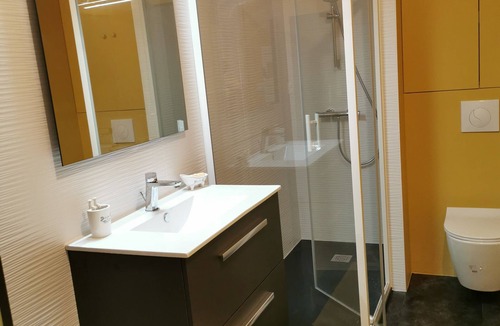 Arreau Apartment | Charmant apt T3 Duplex Avec Piscine et Aire de Jeux, Parking Privé