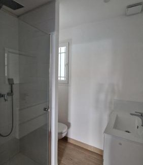 Chateauneuf-de-Gadagne Apartment | Charmant studio rénové dans village provençal