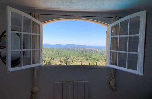 Saint-Cezaire-sur-Siagne Villa | Charming and spacious villa with pool and breathtaking views