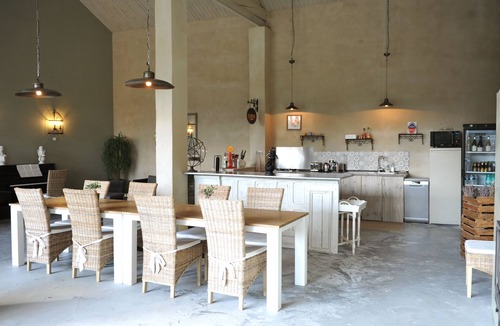 Sarrians Bed & Breakfast | CHARMING BED AND BREAKFASTS IN PROVENCE IN THE HEART OF THE VINEYARDS
