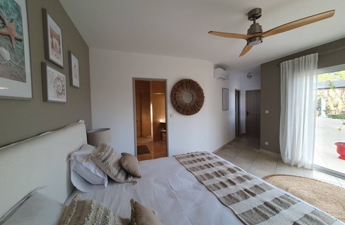 Sainte-Maxime Villa | Charming, elegant villa with swimming pool and air conditioning