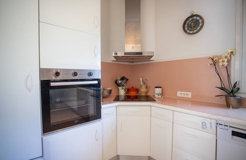 Les Baraques House | Charming family home with a pool