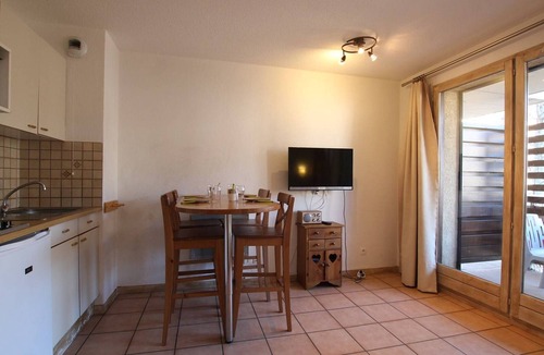 Briancon Apartment | Charming Studio in Briançon - Mountain Views, Sleeps 4, Close to Slopes & Shops