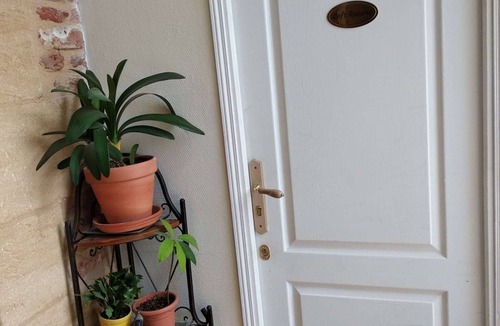 Bergerac Apartment | Charming studio "Le Colombier" - Habitation Saint-Clar Historic Center - WIFI/Netflix