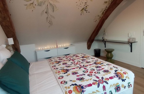 Etriche Bed & Breakfast | Charming vacation rental with a jacuzzi/spa—Anjou (castles), countryside, river, hiking