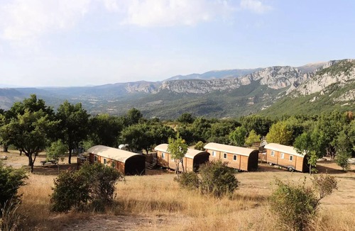Aiguines House | Comfort Cottage: 3 Bedrooms + Air Conditioning + Dishwasher; Sleeps 6
