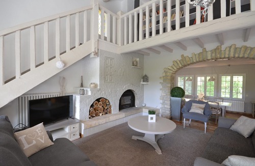 L'Isle-sur-la-Sorgue House | Comfortable house for a great family vacation