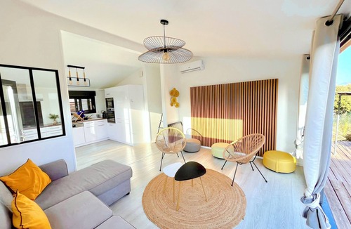 Montsegur-sur-Lauzon House | Comfortable 3-Bedroom Vacation Rental: NUIKI Lodges