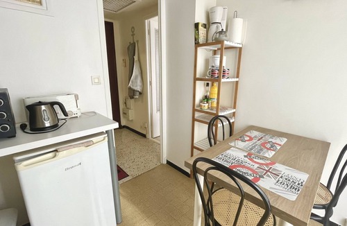 Prado - Republique Apartment | Comfortable and spacious studio in Cannes