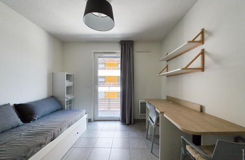 Vernier Apartment | Comfortable apartment in the Libération district