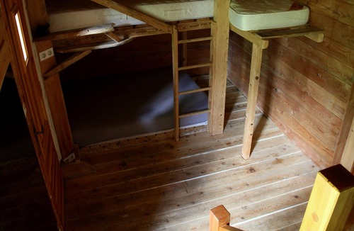 Pelvoux House | Confortable, ecologically built guesthouse in the heart of the Ecrins mountains.