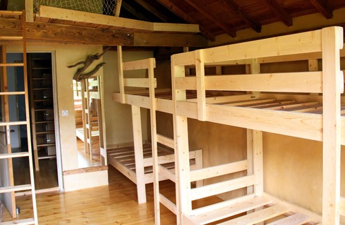 Pelvoux House | Confortable, ecologically built guesthouse in the heart of the Ecrins mountains.