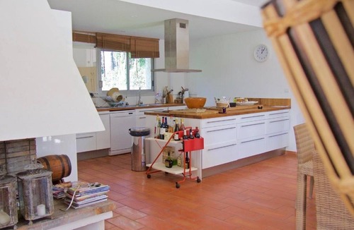Aubagne Villa | CONTEMPORARY VILLA 300m2 PARK SWIMMING POOL TENNIS 8/10 people