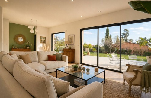 Eguilles House | Contemporary villa with pool near Aix-en-Provence