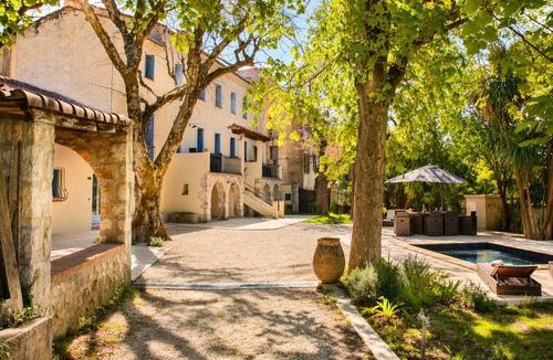 Tourrette-Levens House | Cosy 2 person apartment with pool near Nice - quiet & air-conditioned