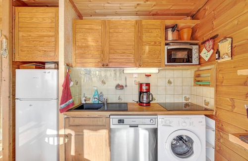 Montclar Apartment | Cosy and Bright in Montclar, Alpes-de-Haute-Provence