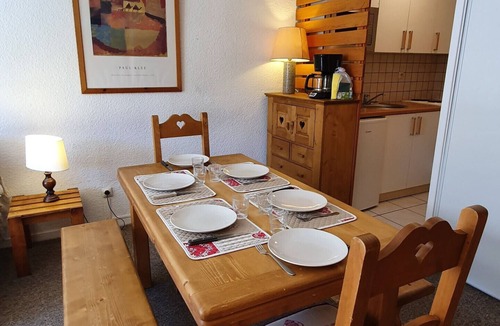 Venosc Apartment | Cosy apt 4/6 ppl with balcony, near the ski runs