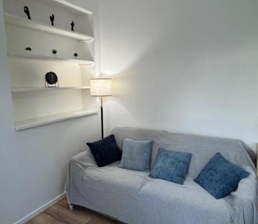 Mayenne Apartment | Cosy et Accessible - Studio neuf en centre-ville