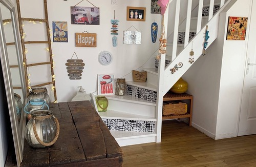 Aubagne House | Cosy town house, 2 bedrooms, sleeps 6 - Outsideeur 150 m² - Parking