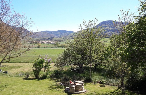 Puivert House | Cottage flight to Puivert 200m from the lake