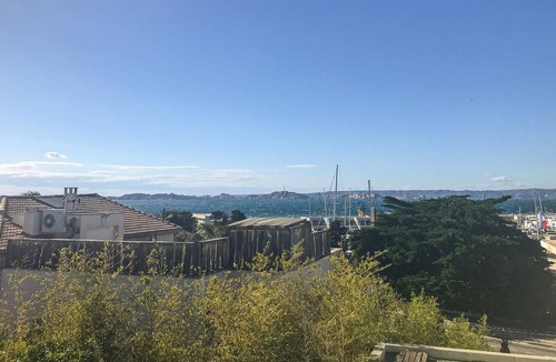 8th Arrondissement House | Cozy home in Marseille with WiFi