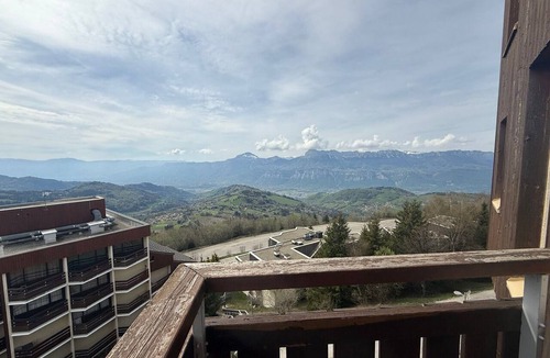 Prapoutel Apartment | Cozy studio at the foot of the slopes with balcony