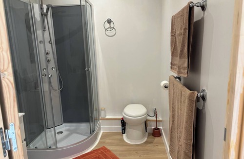 Lunel-Viel Apartment | Cozy studio with garden access