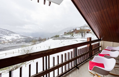 Montgellafrey Apartment | Cozy T2/3 for 6 people with balcony and ski access in Saint-François-Longchamp