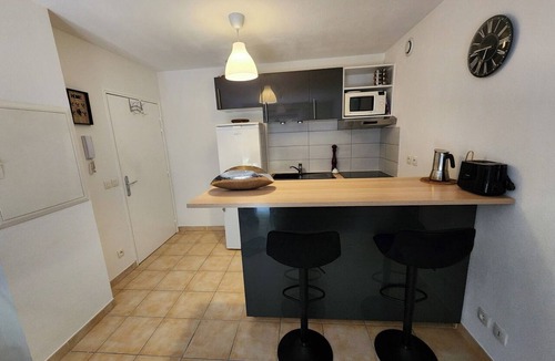 Grand Sud Apartment | 🌿Cozy Two-Bedroom Apartment in Aix-en-Provence (2 people)🌿