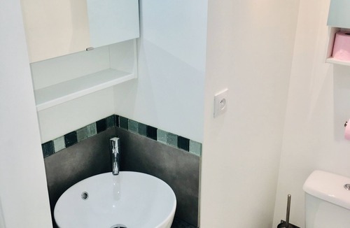 Old Lyon Apartment | D: right in the center of Lyon terreaux
