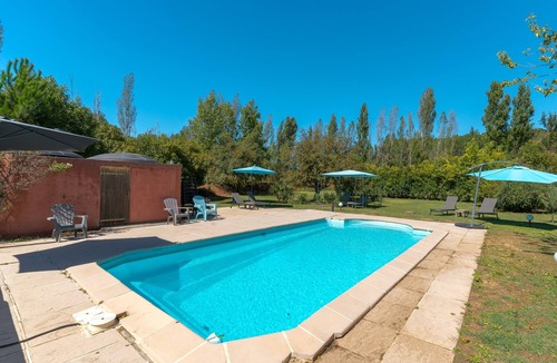 Roussillon Villa | Domaine Plan des Devens – Peaceful 4-Star Retreat with Heated Pool
