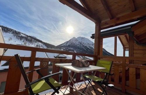 Montgenevre Apartment | Duplex lumineux près des pistes avec Wi-Fi et garage - FR-1-266-236