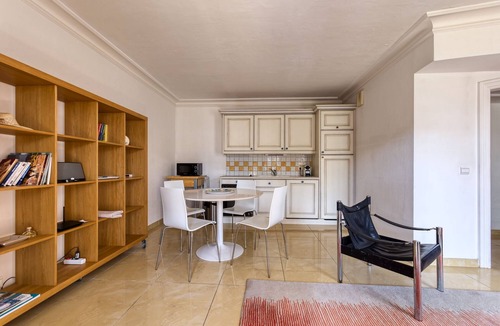 Cap-d'Antibes Apartment | Emeraude Cap Luxueux Apt 2 Pièces Dans Résidence Avec Piscine et à 200m Plage