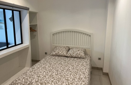Rognac Apartment | Entre Aix et Marseille