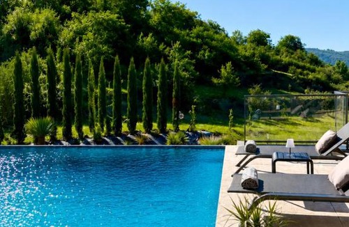 Saint-Vallier Apartment | Evasion au Bord du Rhône