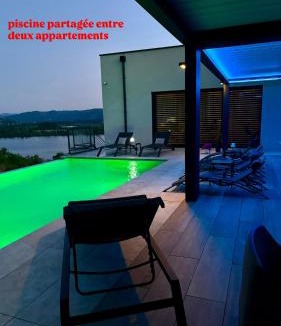 Saint-Vallier Apartment | Evasion au Bord du Rhône