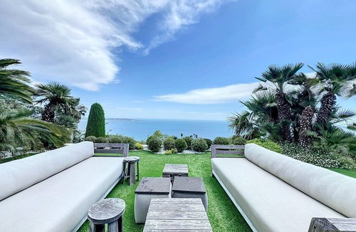 Golfe Juan Villa | Exceptional Property 4 Bedrooms, Panoramic Sea View, Swimming Pool, Fitness Room