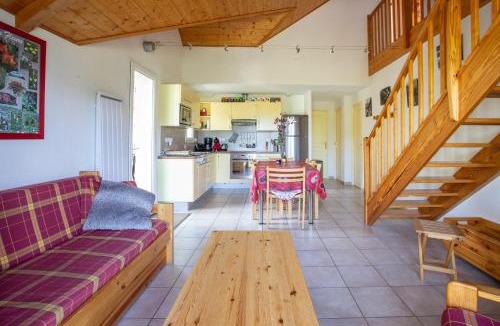 Embrun House | Exceptional view of the Serre-poncon lake, Embrun beach and mountains