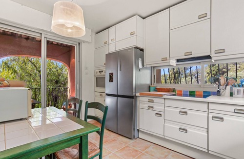 La Londe-les-Maures Villa | Facing Porquerolles Island, 180 m², Large Pool, 50 m from Beach, Sea View
