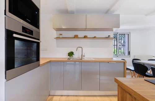 Drap House | Family House near Nice & Monaco with Shared Terrace, Private Garden, and Wi-Fi