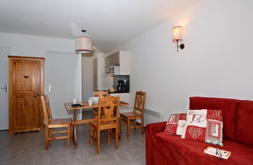 Vars Apartment | Fitness, swimming pool, tv, ski locker, 32m², Vars