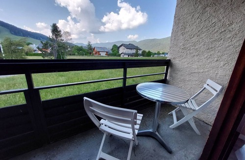 Autrans Apartment | Bright 40m² apartment, 2 south balconies, Autrans, 4 pers, parking included