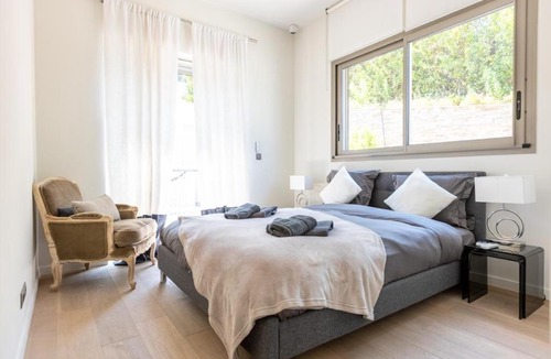 La Croix des Gardes Villa | FRGK Luxury Two-Storey Villa with Pool & Rooftop Peaceful Setting Lord Brougham